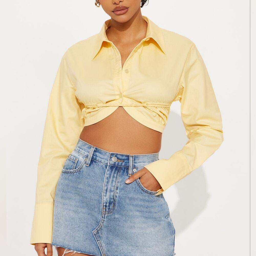 NWOT Fashion Nova Yellow Cropped Cotton Button-Down Shirt